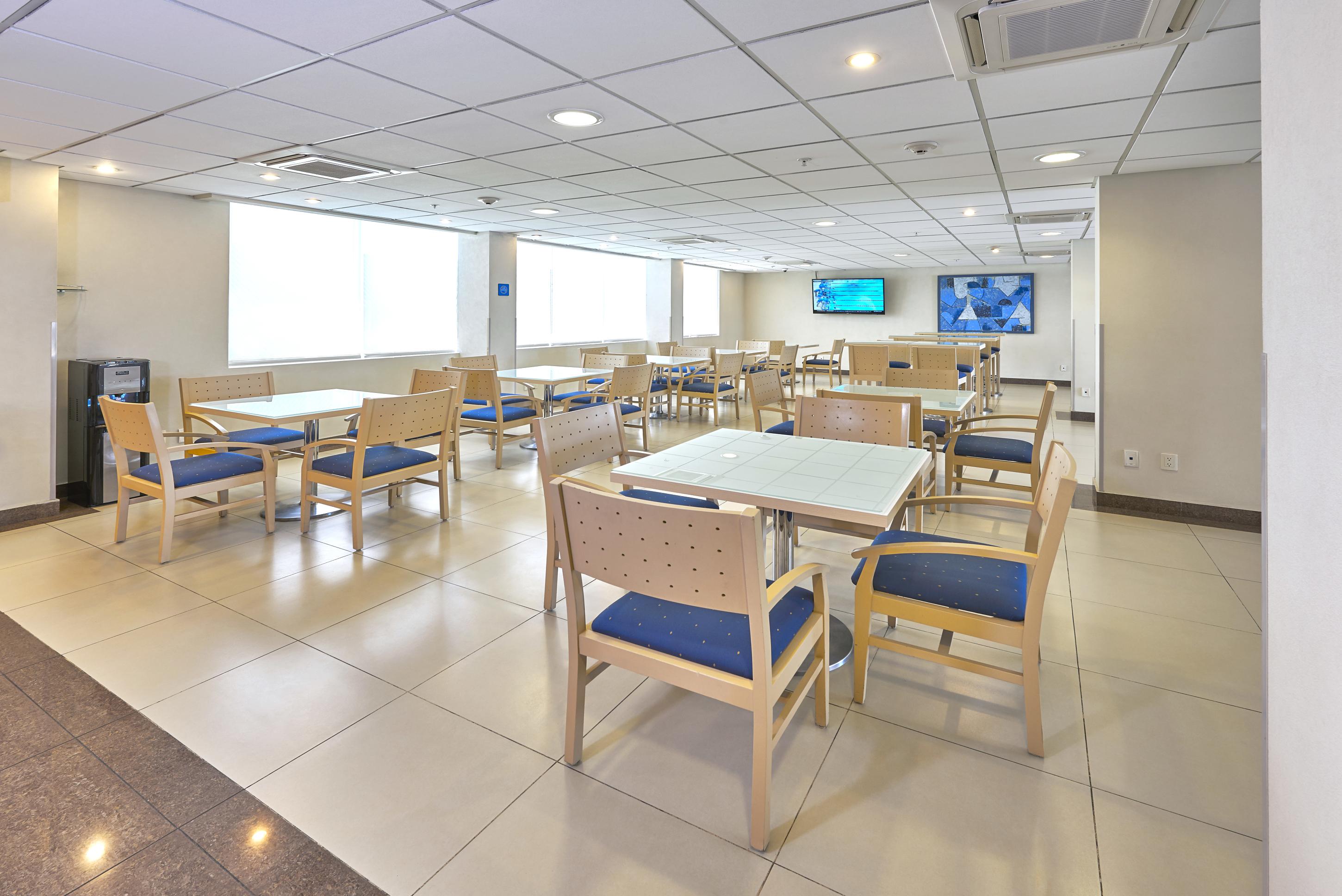 Hotel Express By Marriott Sur 4*